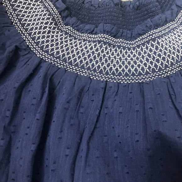 Old Navy Scoop Neck Smocked Blouse Size XL Elastic Neck Off Shoulder Top Navy - Picture 7 of 10